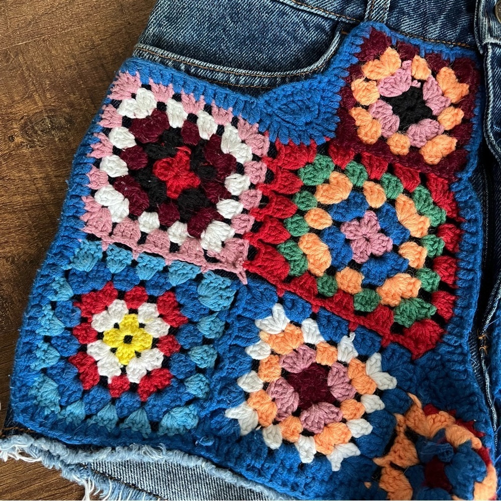 FARM Rio Multicolor Crochet Patchwork Jean Shorts - Picture 3 of 8